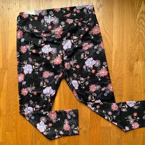 NWT Flower Leggings Black Melon Purple Womens XL